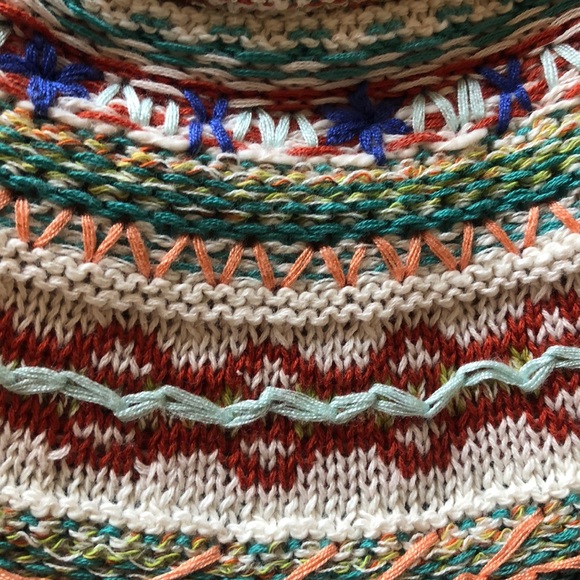 Free People sweater - Picture 3 of 3